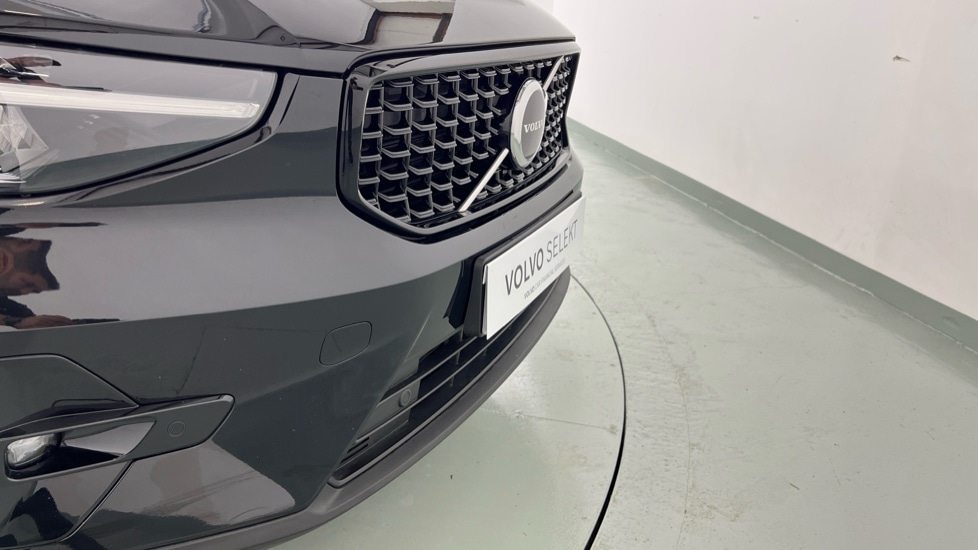 Used Volvo XC40 2024 for sale - 76458962: Photo 63