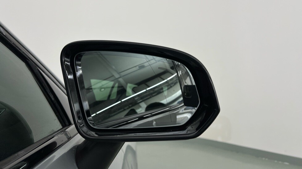 Used Volvo V60 2025 for sale - 77565438: Photo 32