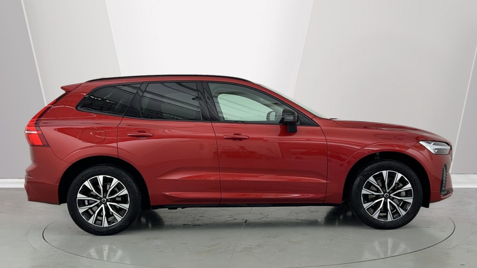 Used Volvo XC60 2023 for sale - 76130795: Photo 3