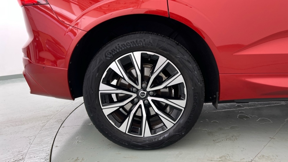Used Volvo XC60 2023 for sale - 76130795: Photo 9