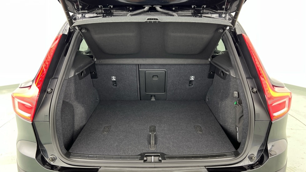 Used Volvo XC40 2024 for sale - 76942960: Photo 13