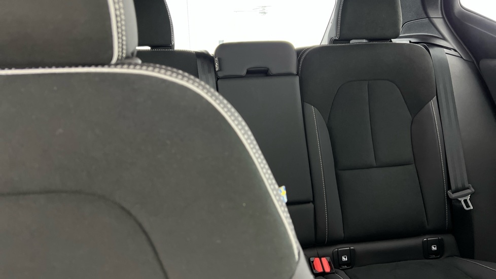 Used Volvo XC40 2024 for sale - 76942960: Photo 37