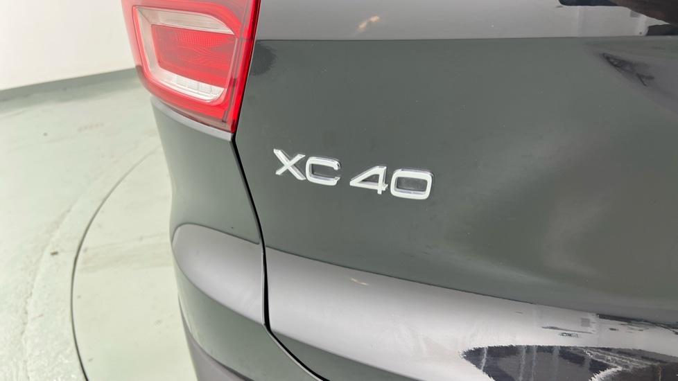 Used Volvo XC40 2024 for sale - 76942960: Photo 55