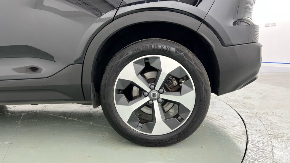 Used Volvo XC40 2024 for sale - 76942960: Photo 59