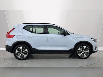 Used Volvo XC40 2024 for sale - 75664944: Photo