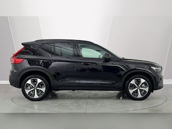 Used Volvo XC40 2026 for sale - 79101803: Photo