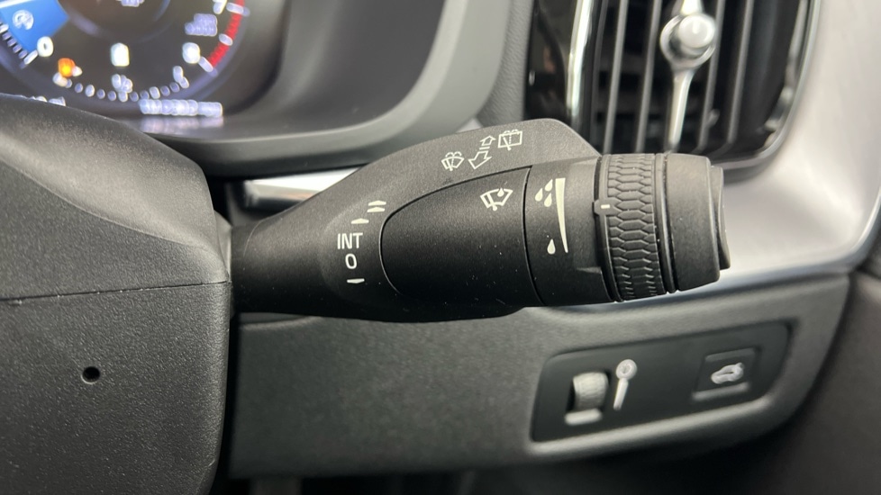 Used Volvo XC60 2020 for sale - 77606975: Photo 23