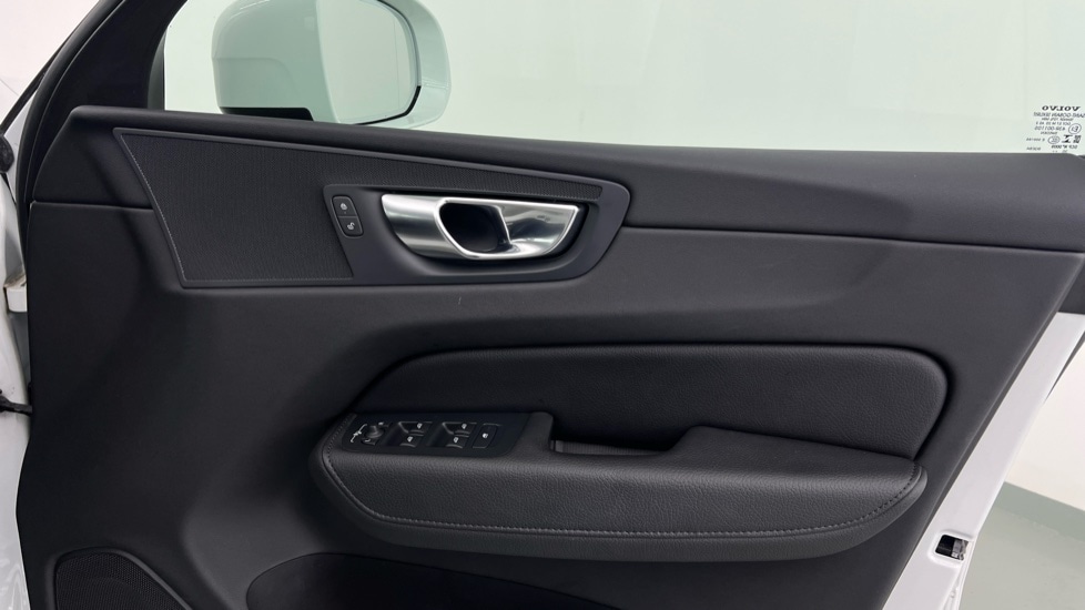 Used Volvo XC60 2020 for sale - 77606975: Photo 29