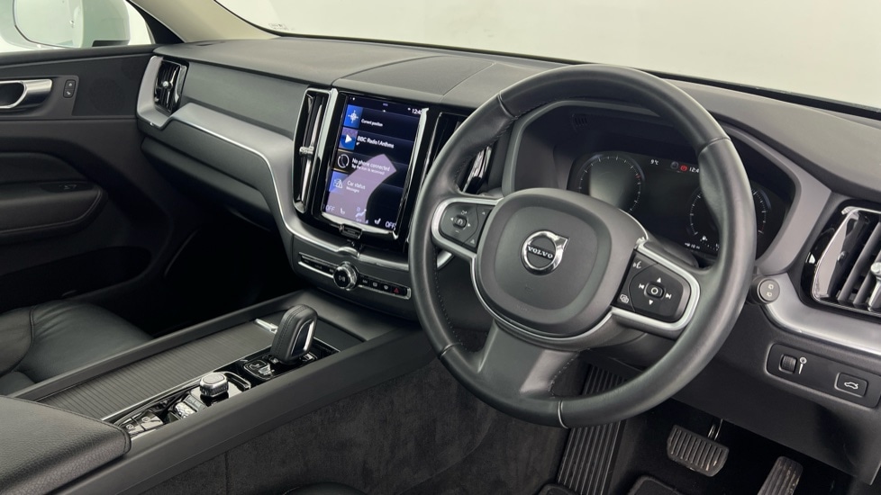 Used Volvo XC60 2020 for sale - 77606975: Photo 4