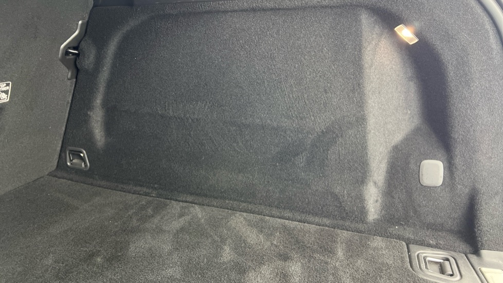 Used Volvo XC60 2020 for sale - 77606975: Photo 51