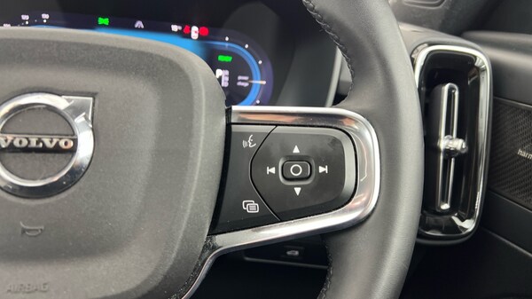 Used Volvo C40 2022 for sale - 76208852: Photo 22