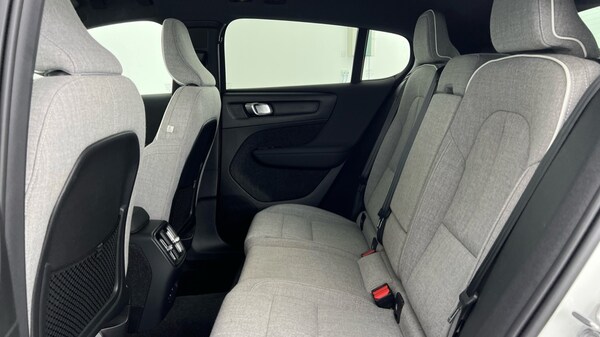 Used Volvo C40 2022 for sale - 76208852: Photo 32