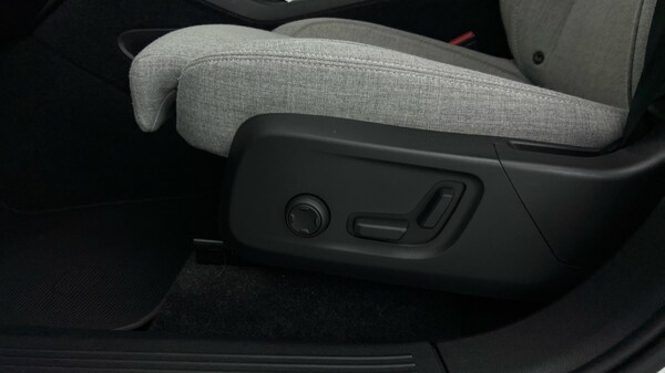 Used Volvo C40 2022 for sale - 76208852: Photo 57
