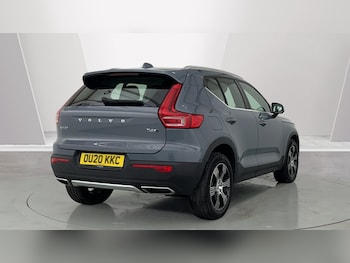 Used Volvo XC40 2020 for sale - 76104165: Photo 2