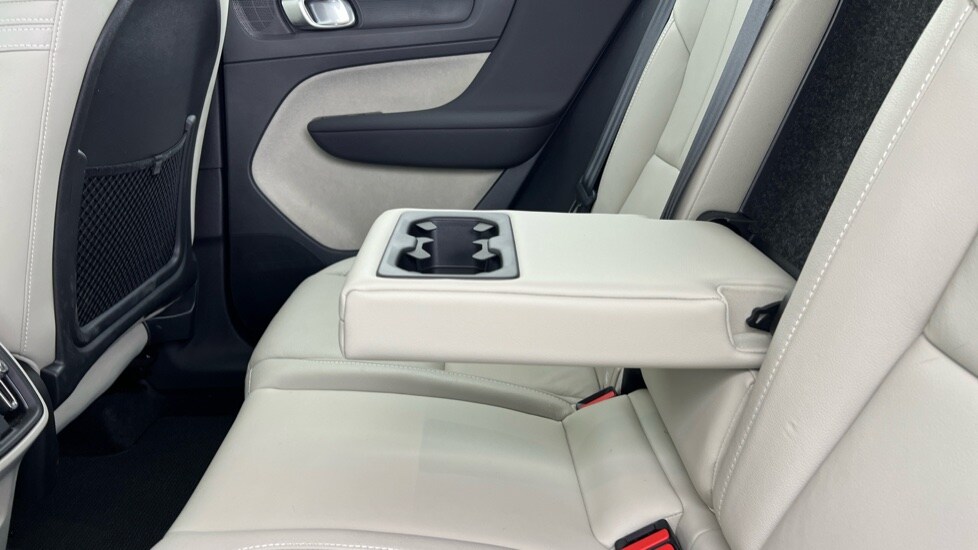 Used Volvo XC40 2020 for sale - 76104165: Photo 34