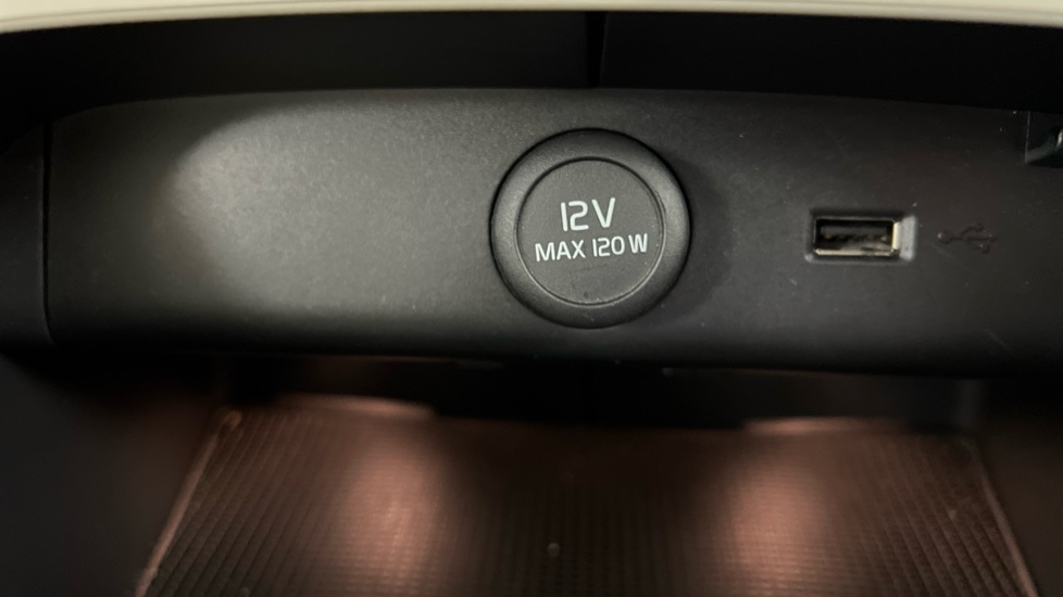 Used Volvo XC40 2020 for sale - 76104165: Photo 45