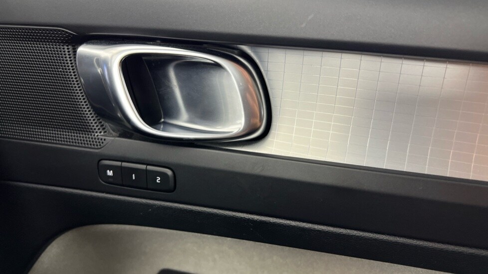 Used Volvo XC40 2020 for sale - 76104165: Photo 46