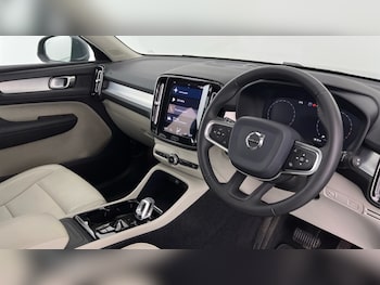 Used Volvo XC40 2020 for sale - 76104165: Photo 4