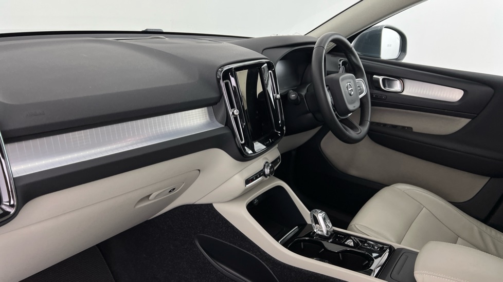 Used Volvo XC40 2020 for sale - 76104165: Photo 55