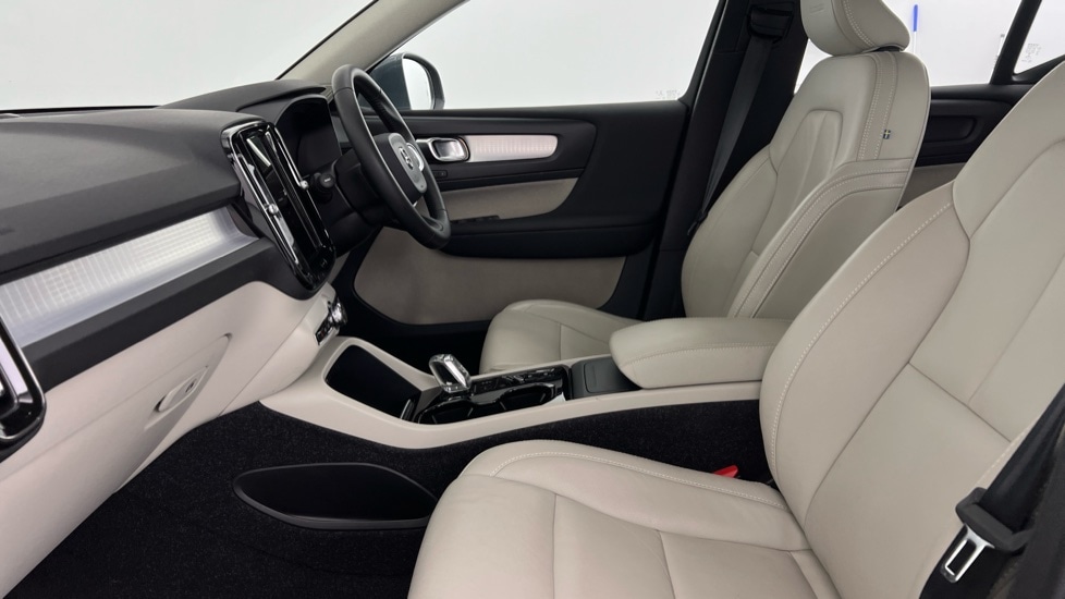Used Volvo XC40 2020 for sale - 76104165: Photo 56