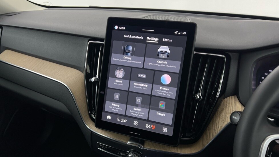 Used Volvo XC60 2026 for sale - 77717942: Photo 17