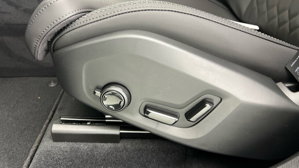 Used Volvo XC60 2026 for sale - 77717942: Photo 63