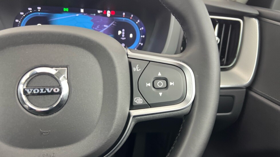 Used Volvo XC60 2024 for sale - 77826478: Photo 22