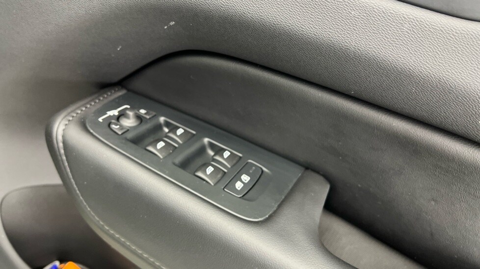 Used Volvo XC60 2024 for sale - 77826478: Photo 24