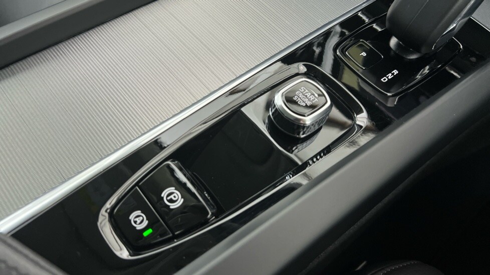 Used Volvo XC60 2024 for sale - 77826478: Photo 27