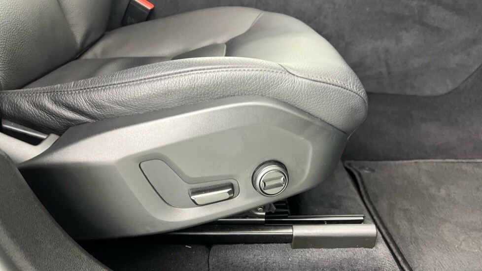 Used Volvo XC60 2024 for sale - 77826478: Photo 30