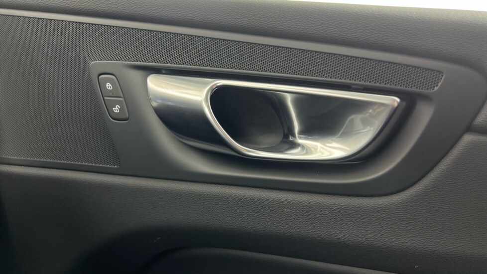 Used Volvo XC60 2024 for sale - 77826478: Photo 54