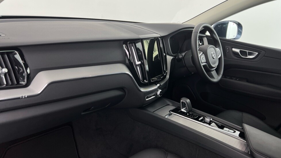 Used Volvo XC60 2024 for sale - 77826478: Photo 60