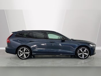 Used Volvo V60 2025 for sale - 77235519: Photo