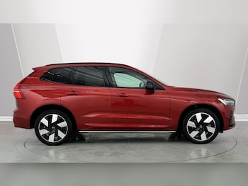 Used Volvo XC60 2023 for sale - 76668202: Photo