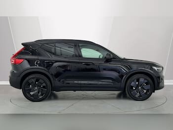 Used Volvo XC40 2026 for sale - 79712832: Photo