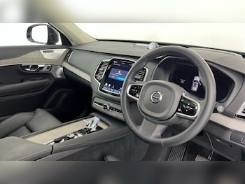 Used Volvo XC90 2024 for sale - 78512963: Photo