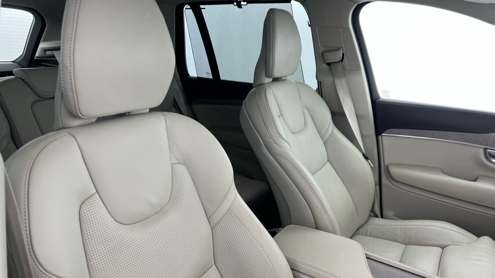 Used Volvo XC90 2024 for sale - 77018381: Photo 38