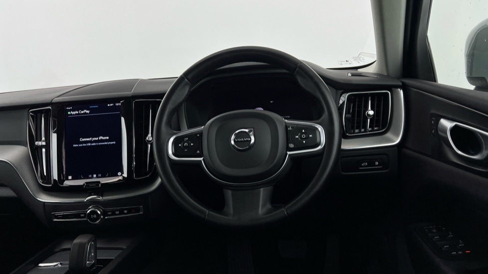 Used Volvo XC60 2023 for sale - 76191173: Photo 10