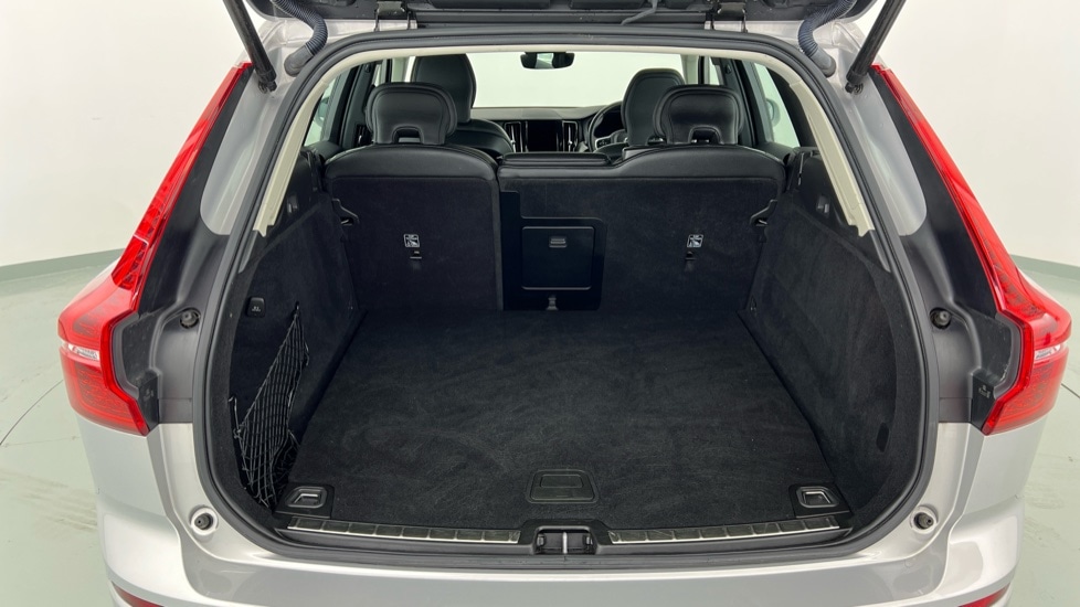 Used Volvo XC60 2023 for sale - 76191173: Photo 13