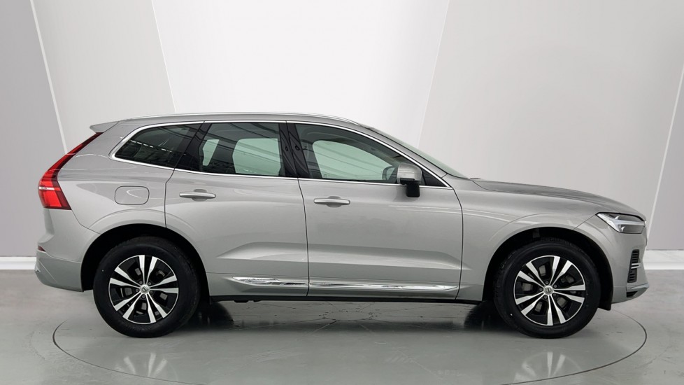 Used Volvo XC60 2023 for sale - 76191173: Photo 3