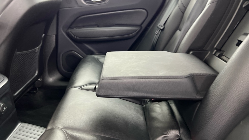 Used Volvo XC60 2023 for sale - 76191173: Photo 33