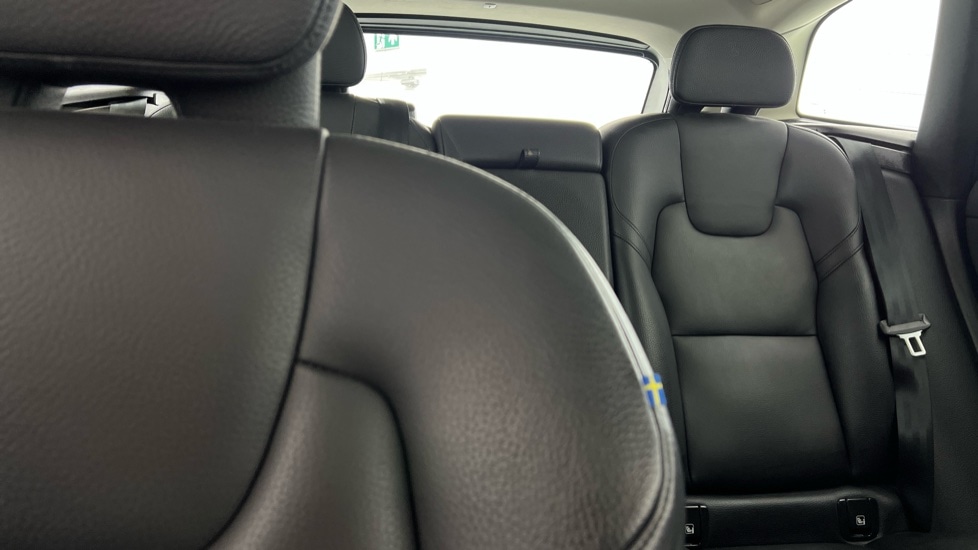 Used Volvo XC60 2023 for sale - 76191173: Photo 36