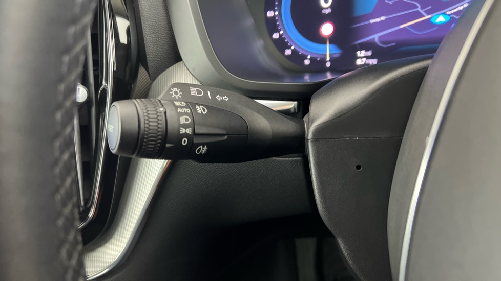 Used Volvo XC60 2023 for sale - 76826775: Photo 20