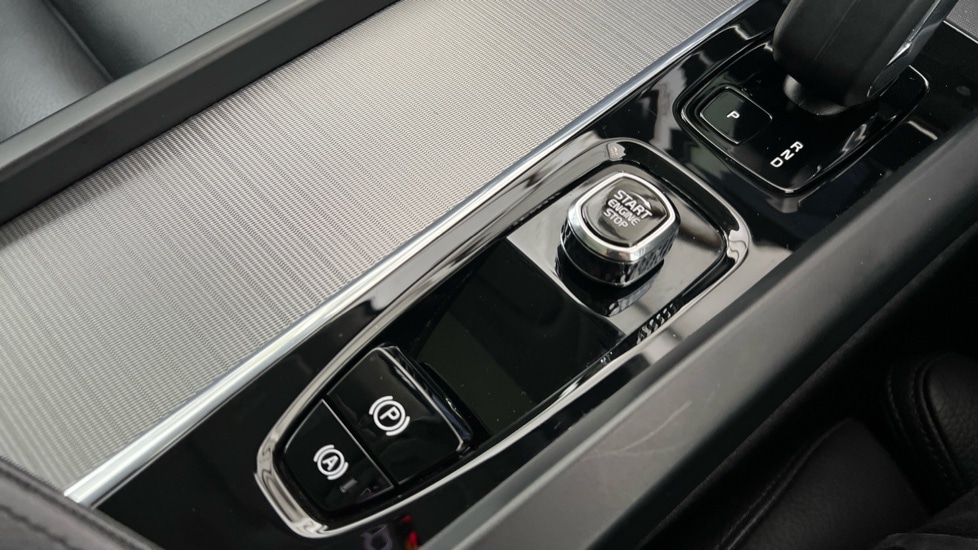 Used Volvo XC60 2023 for sale - 76826775: Photo 27