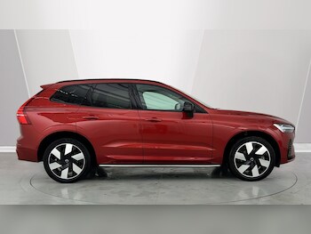 Used Volvo XC60 2023 for sale - 76826775: Photo