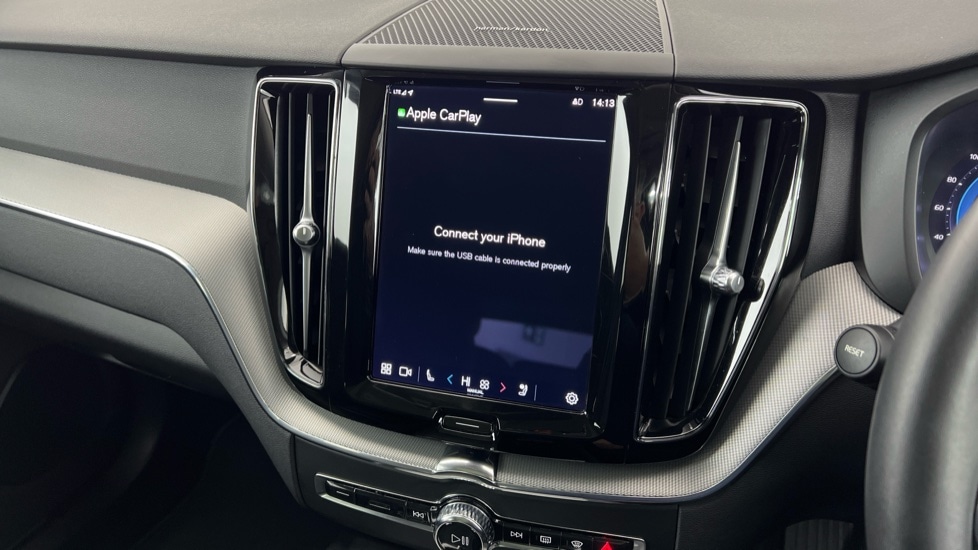 Used Volvo XC60 2023 for sale - 76826775: Photo 45