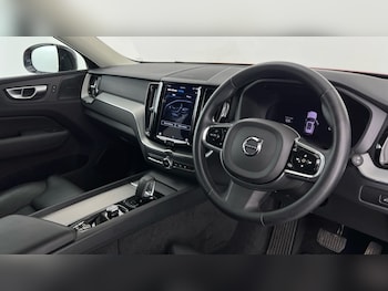 Used Volvo XC60 2023 for sale - 76826775: Photo