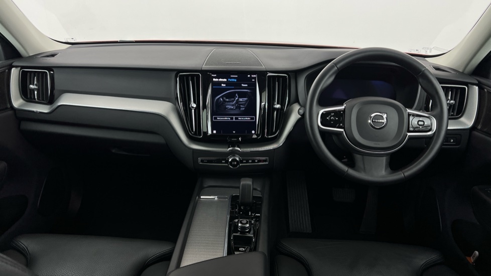 Used Volvo XC60 2023 for sale - 76826775: Photo 5