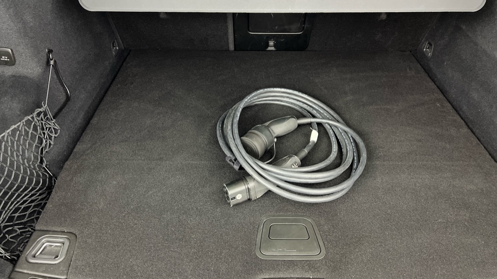 Used Volvo XC60 2023 for sale - 76826775: Photo 56