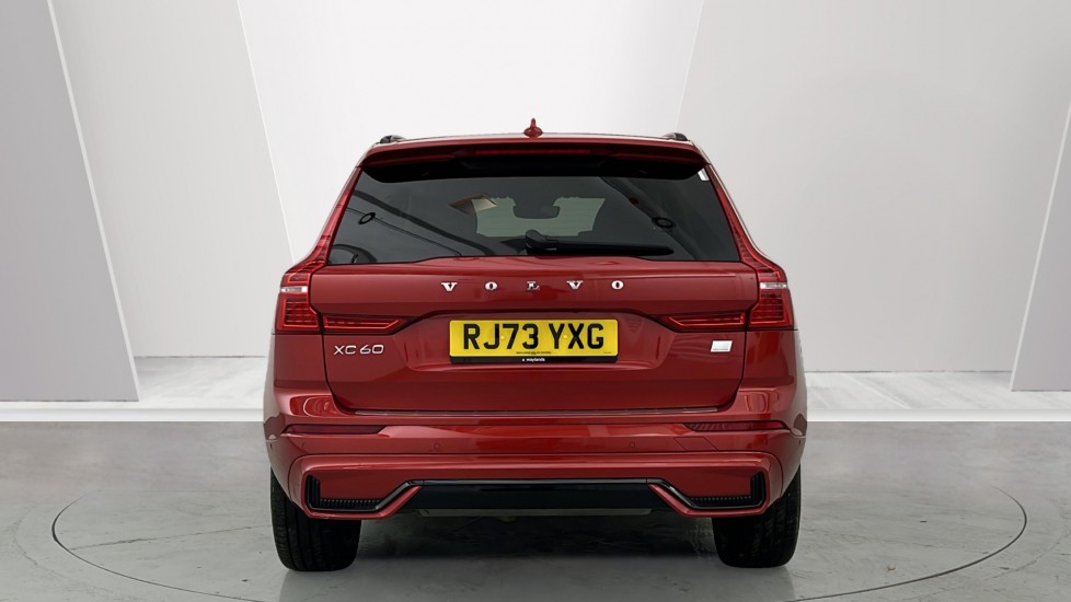 Used Volvo XC60 2023 for sale - 76826775: Photo 7